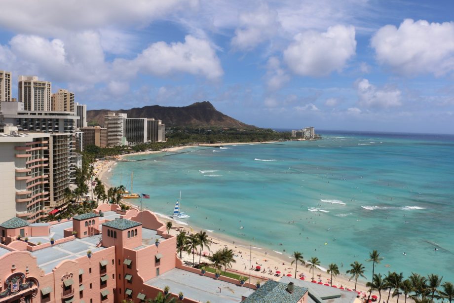 E6273499-96FE-4E09-8DF4-78DE28C8E512