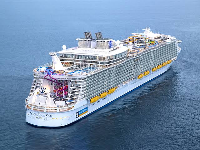 FCF211B4-726B-4C58-B722-C21A2C146FE2