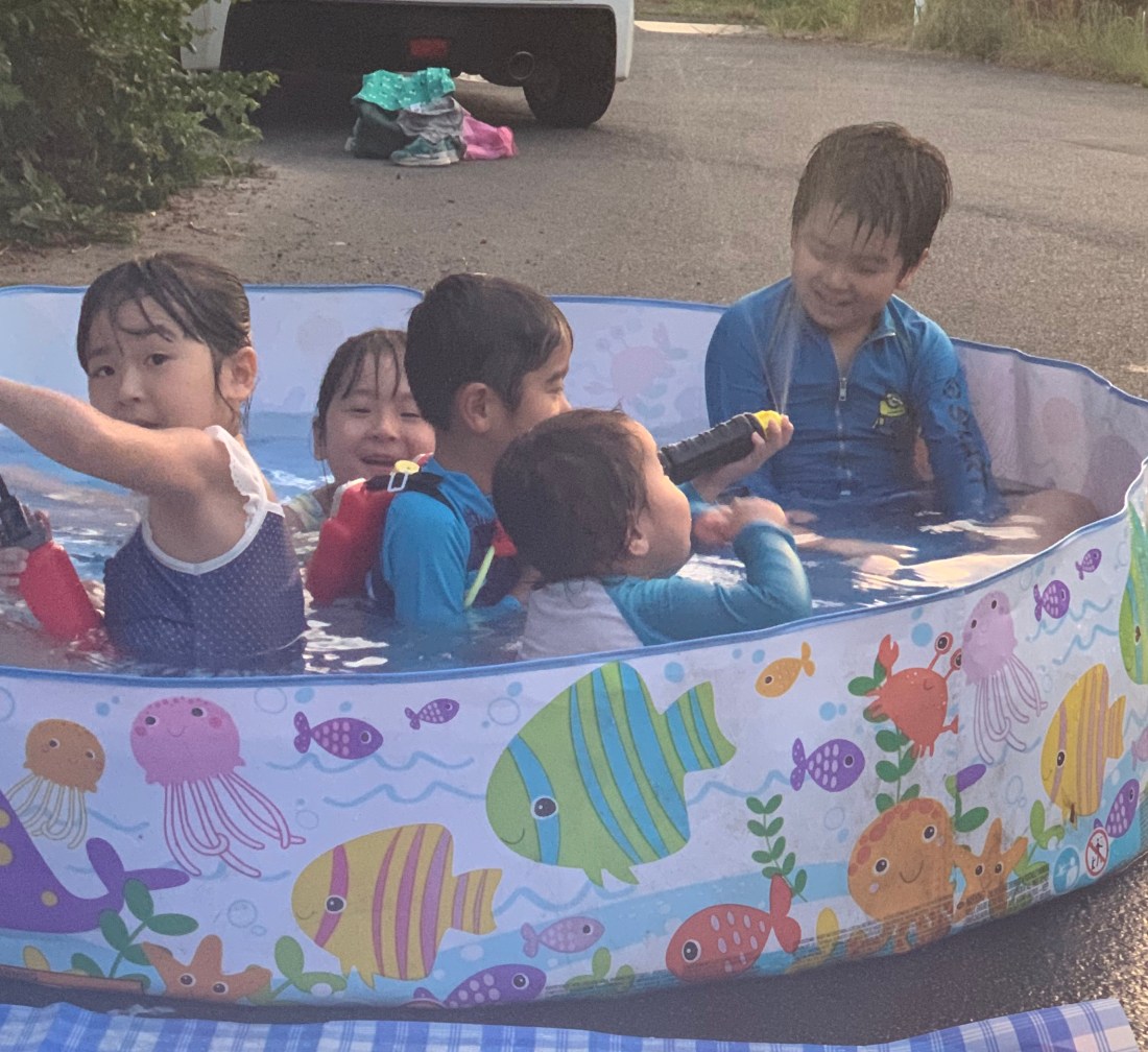 81A2EF3B-9CDF-42E3-880D-4884DFFAD2EA