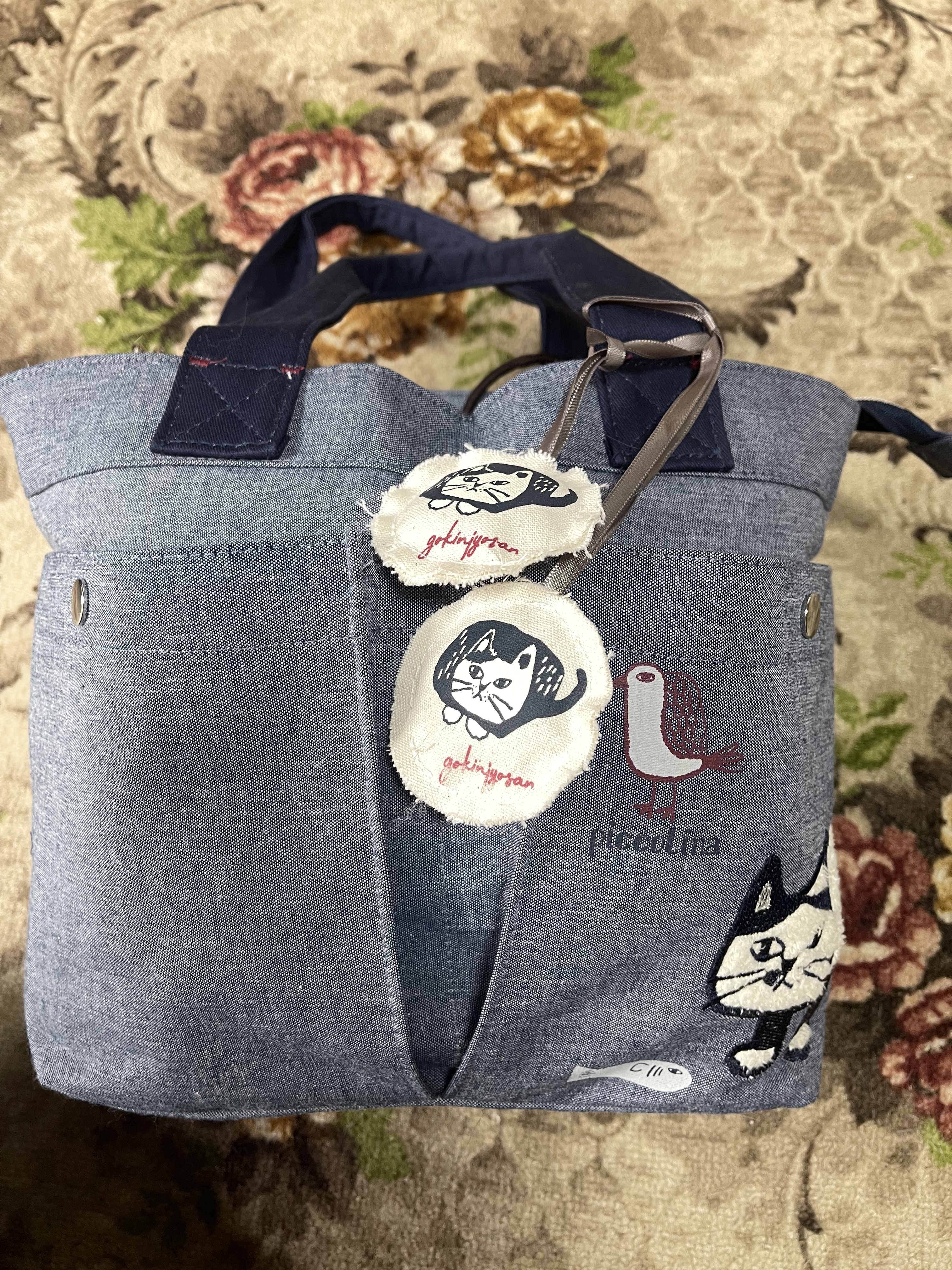 3B0ADAFF-7DD1-42A5-9D17-AB0550059AE1