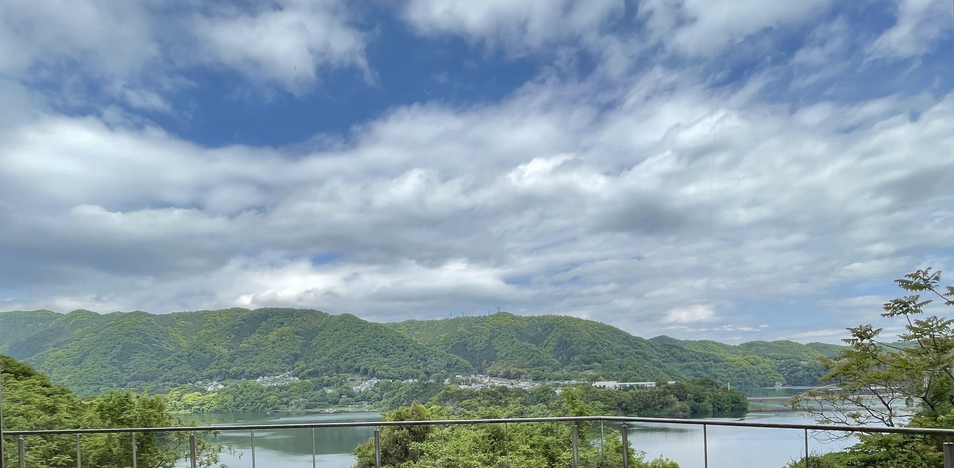 6FC2BA74-E224-4495-84CD-03B064FE71DD