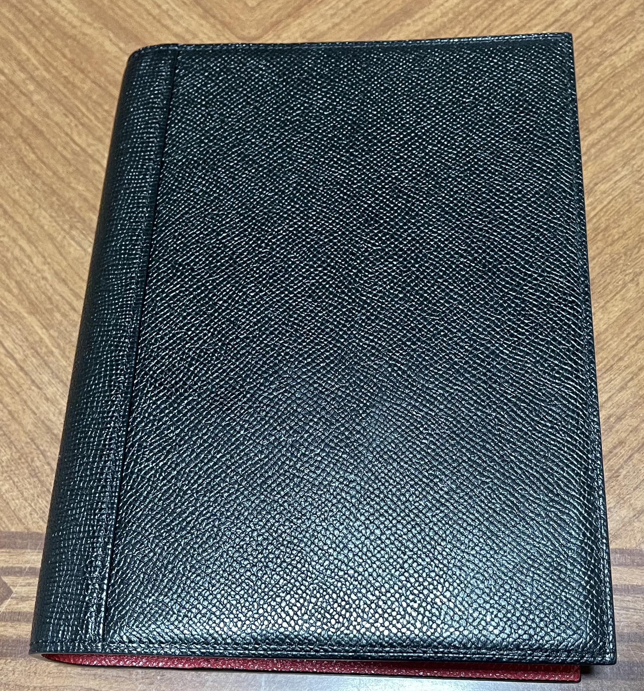 E9A9CACD-8A4D-4B76-A551-3CAE33261362