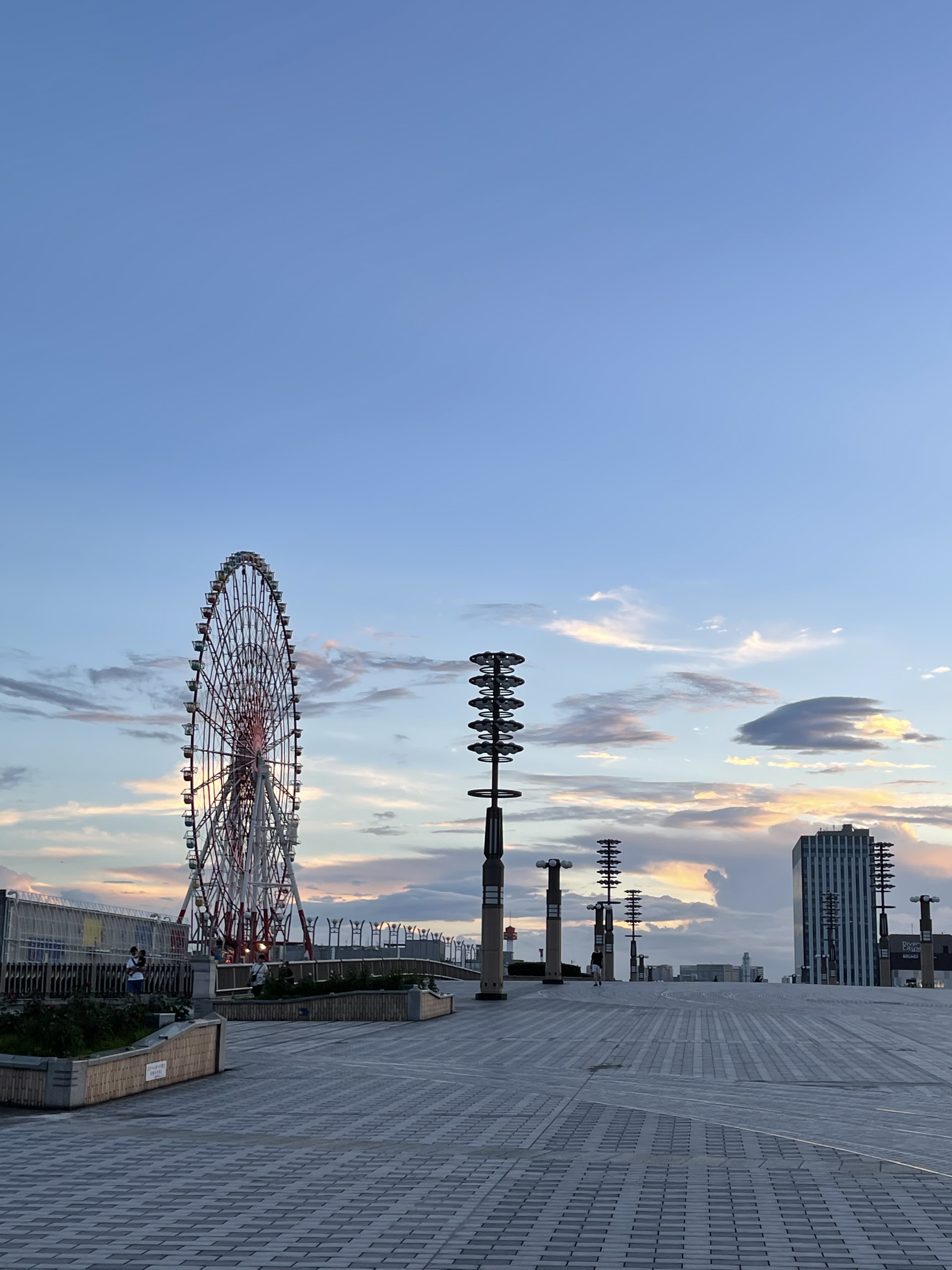 D5B93AA6-F7A7-4F98-BCDE-EB879ABD7EAC