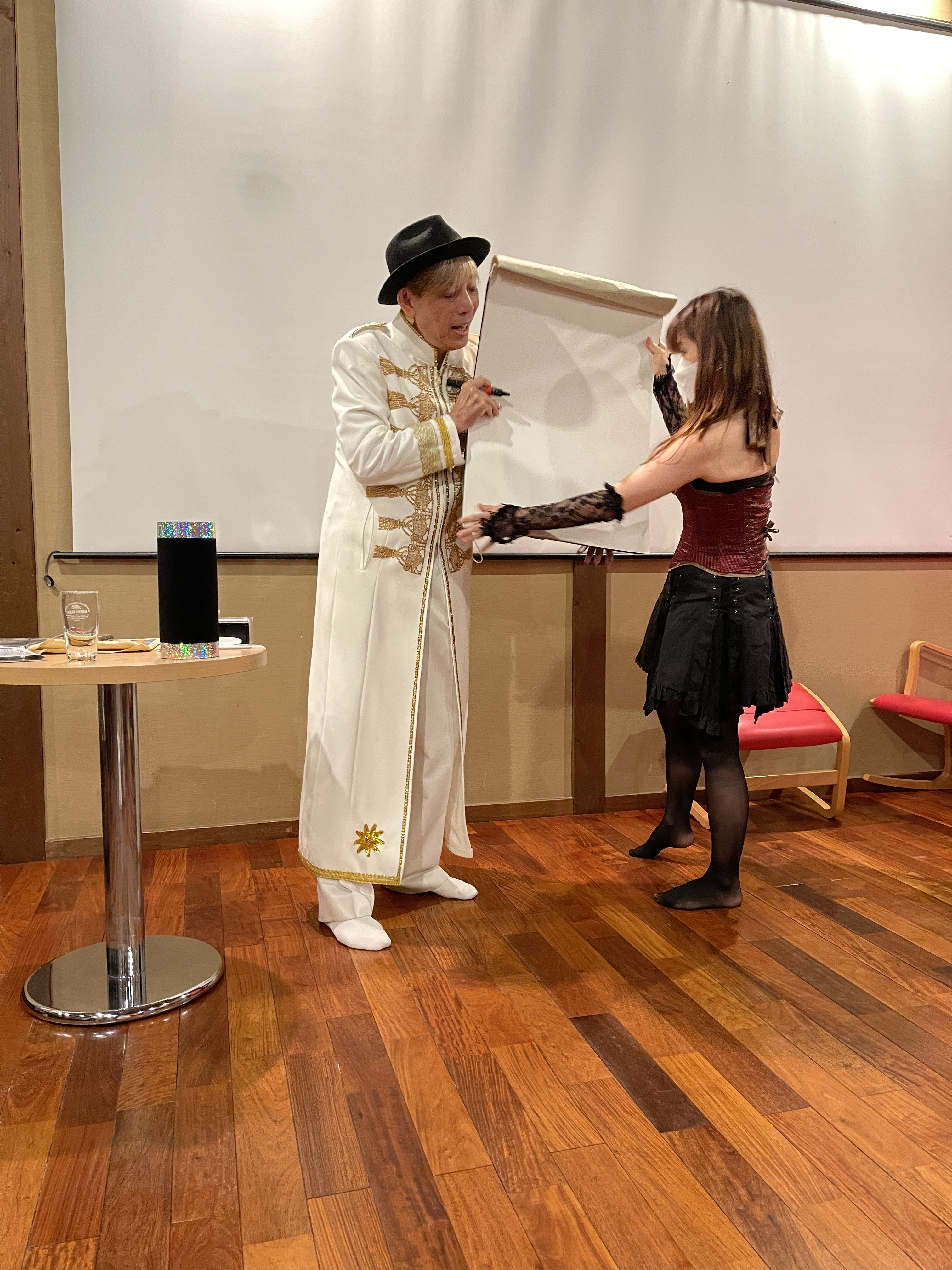 A1BE0BA6-6196-4F6E-834B-88F1BB20DACB